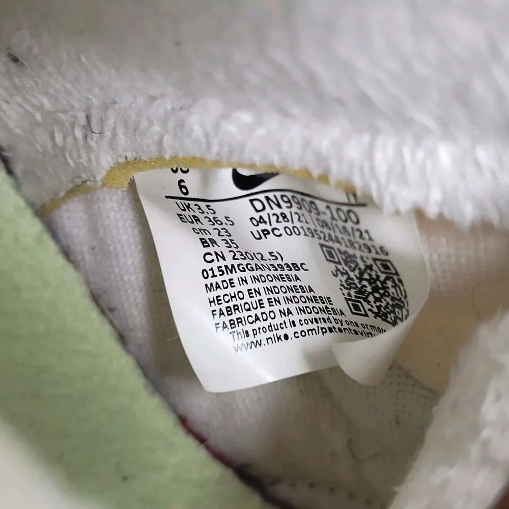 Nike Dunk High LX Next Nature Toasty Womens 6 Summit White Black Green Sneakers - Picture 11 of 16